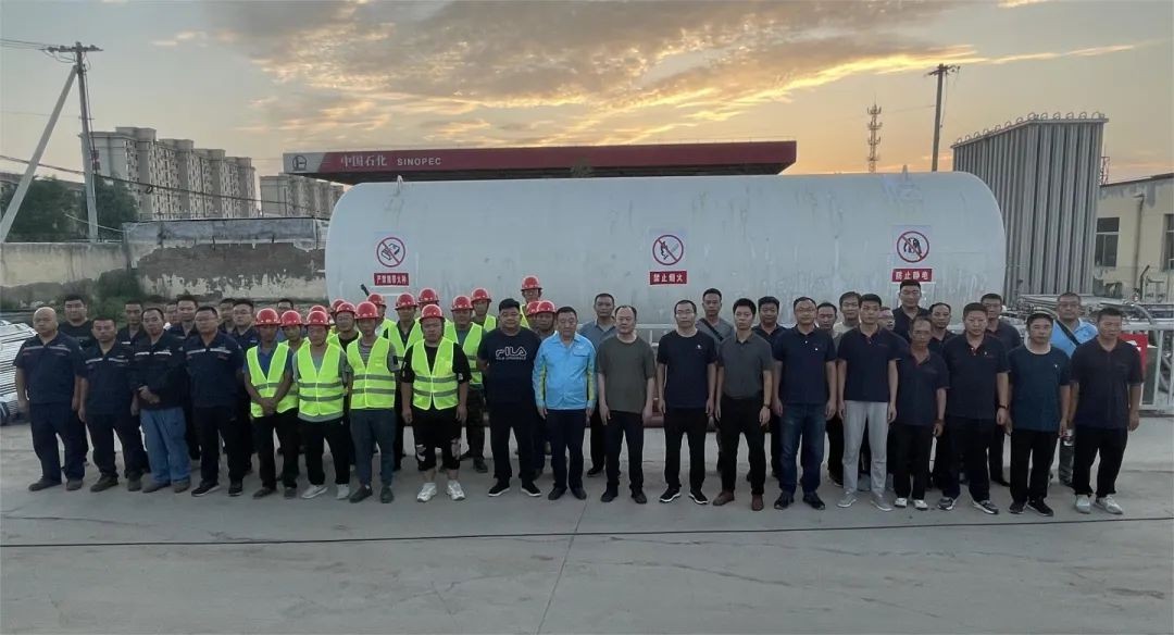 【“平”凡守護(hù)，“原”你安康】德達(dá)集團(tuán)權(quán)屬燃?xì)鈸岆U(xiǎn)救援隊(duì)馳援平原