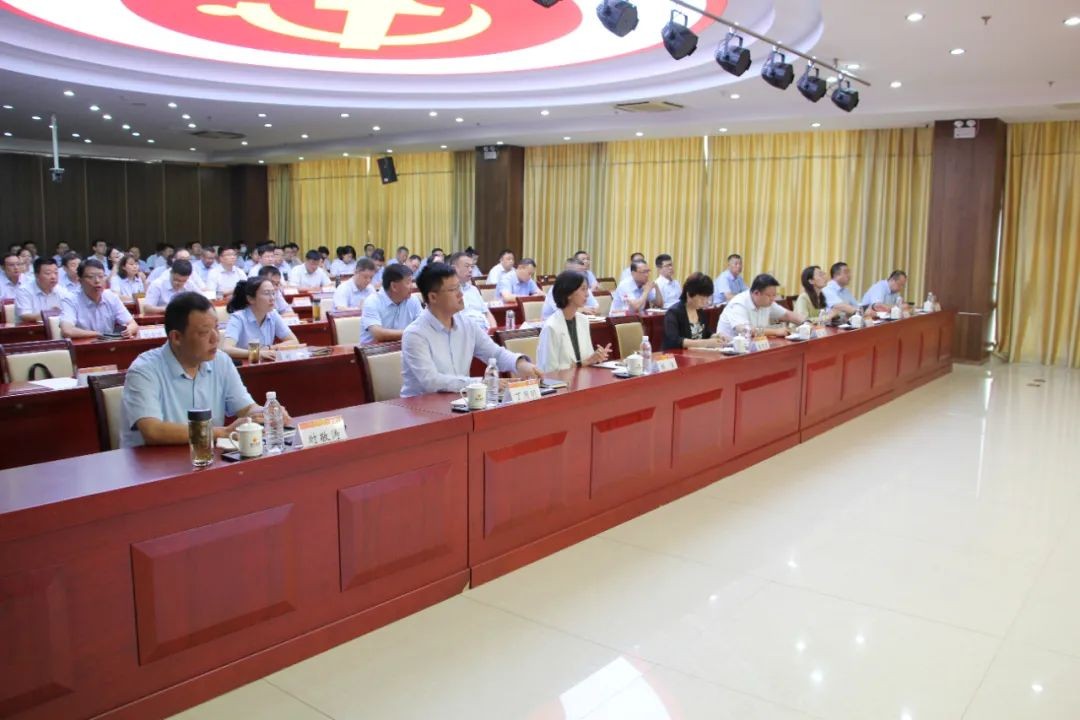 德達(dá)集團(tuán)舉辦打造高品質(zhì)住宅專項培訓(xùn)會議